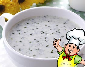 牛奶菠菜汤的做法