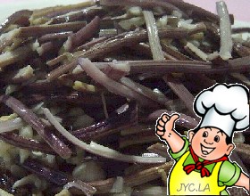 炒蕨菜的做法